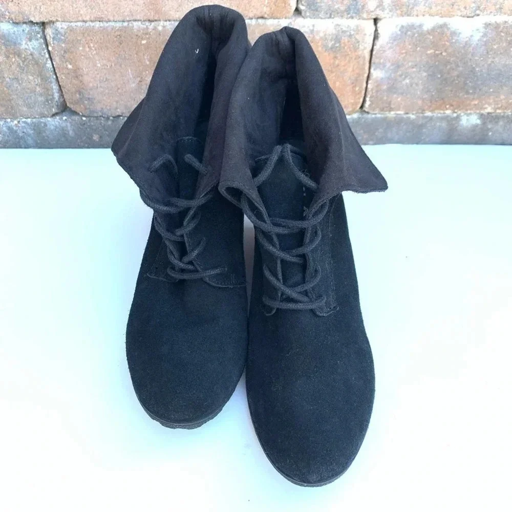 MIA Wedge Black Fold-over Bootie Size 8.5
